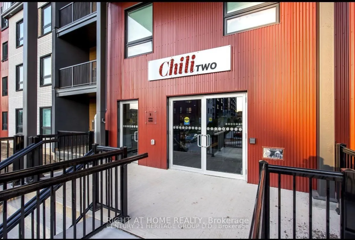 Photo 3 of Unit 302, 1 Chef Lane, Barrie, Innis-Shore — HOMEH