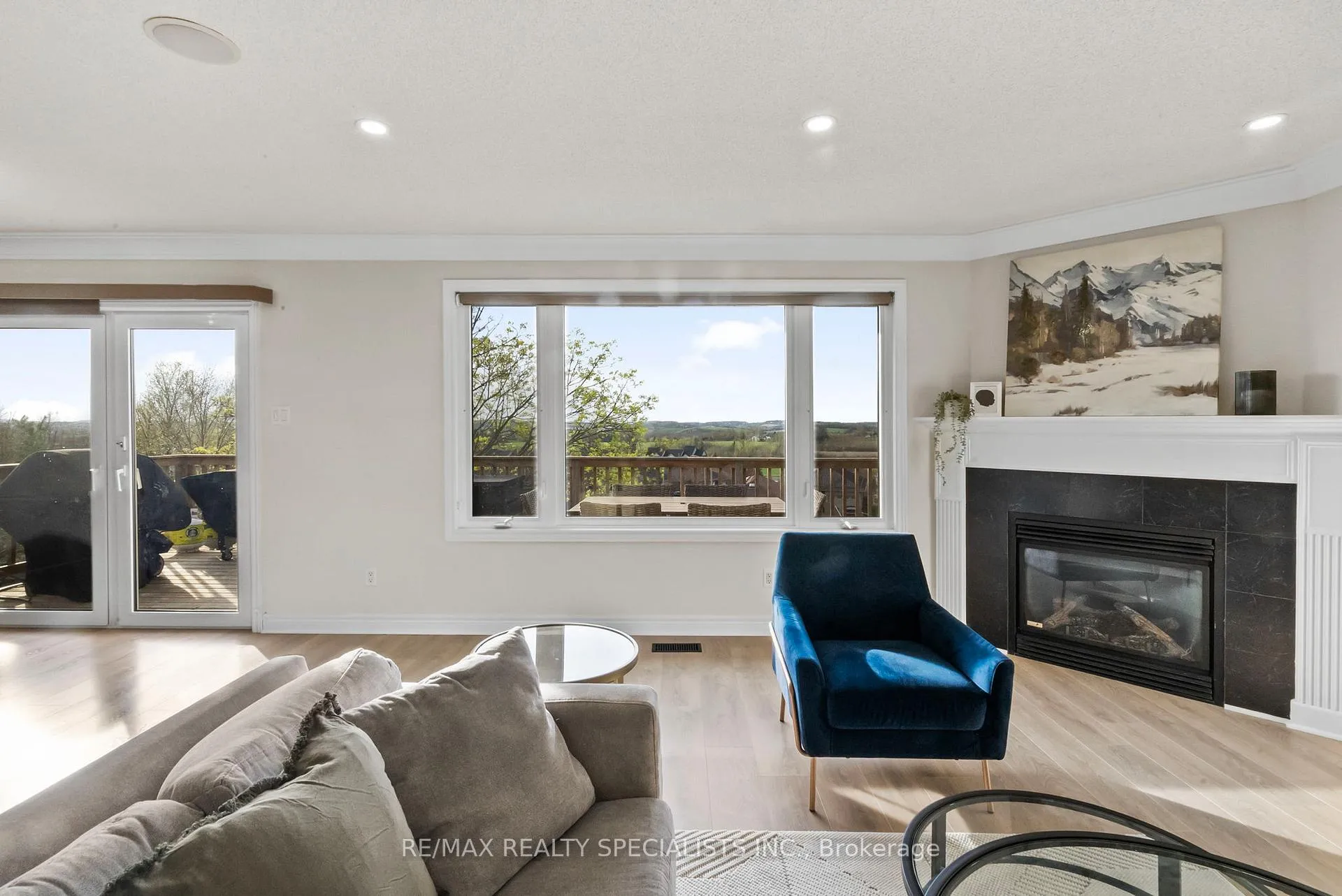 Photo 11 of 1692 Glenforest Boulevard, Peterborough, Monaghan Ward 2 — HOMEH