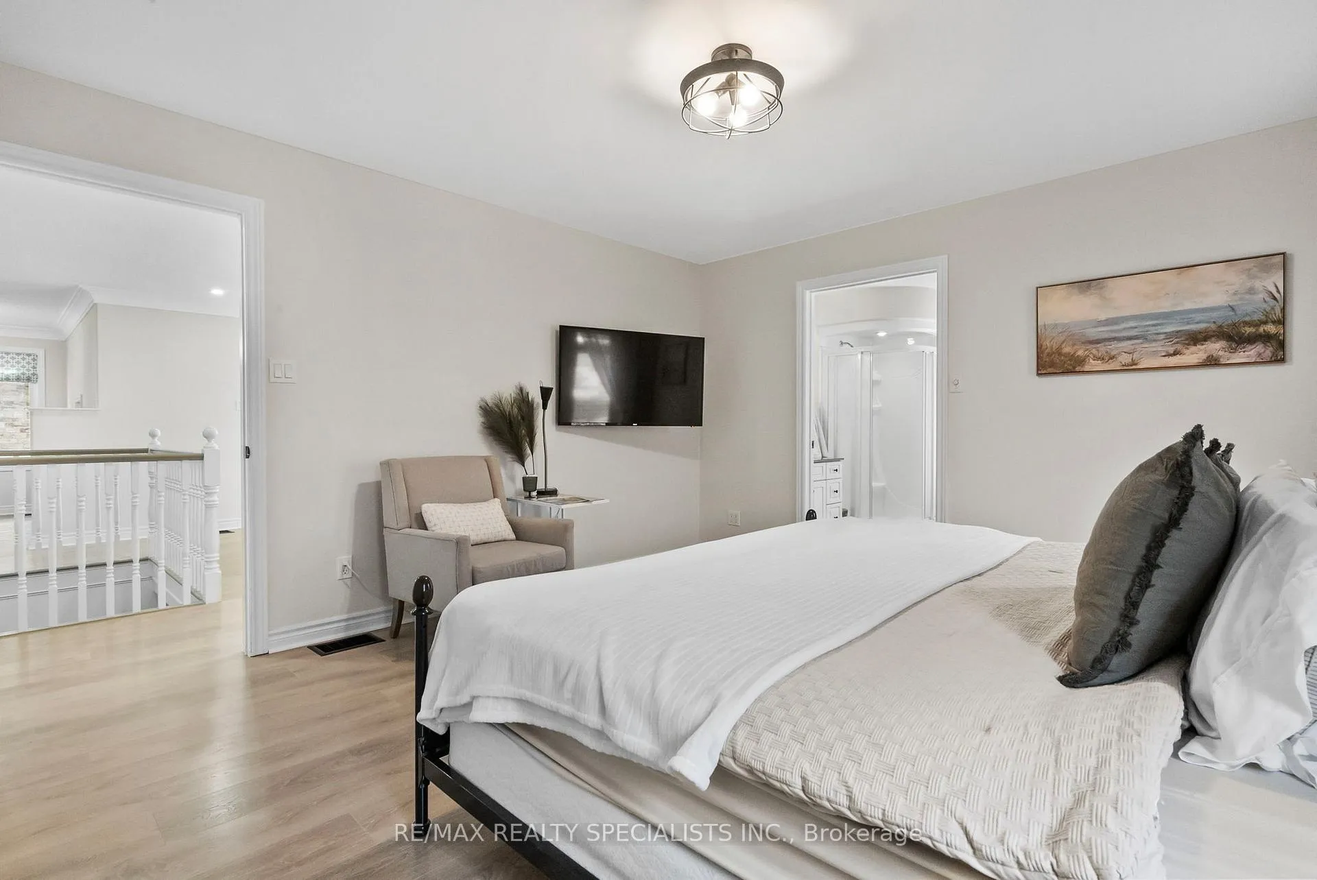 Photo 24 of 1692 Glenforest Boulevard, Peterborough, Monaghan Ward 2 — HOMEH