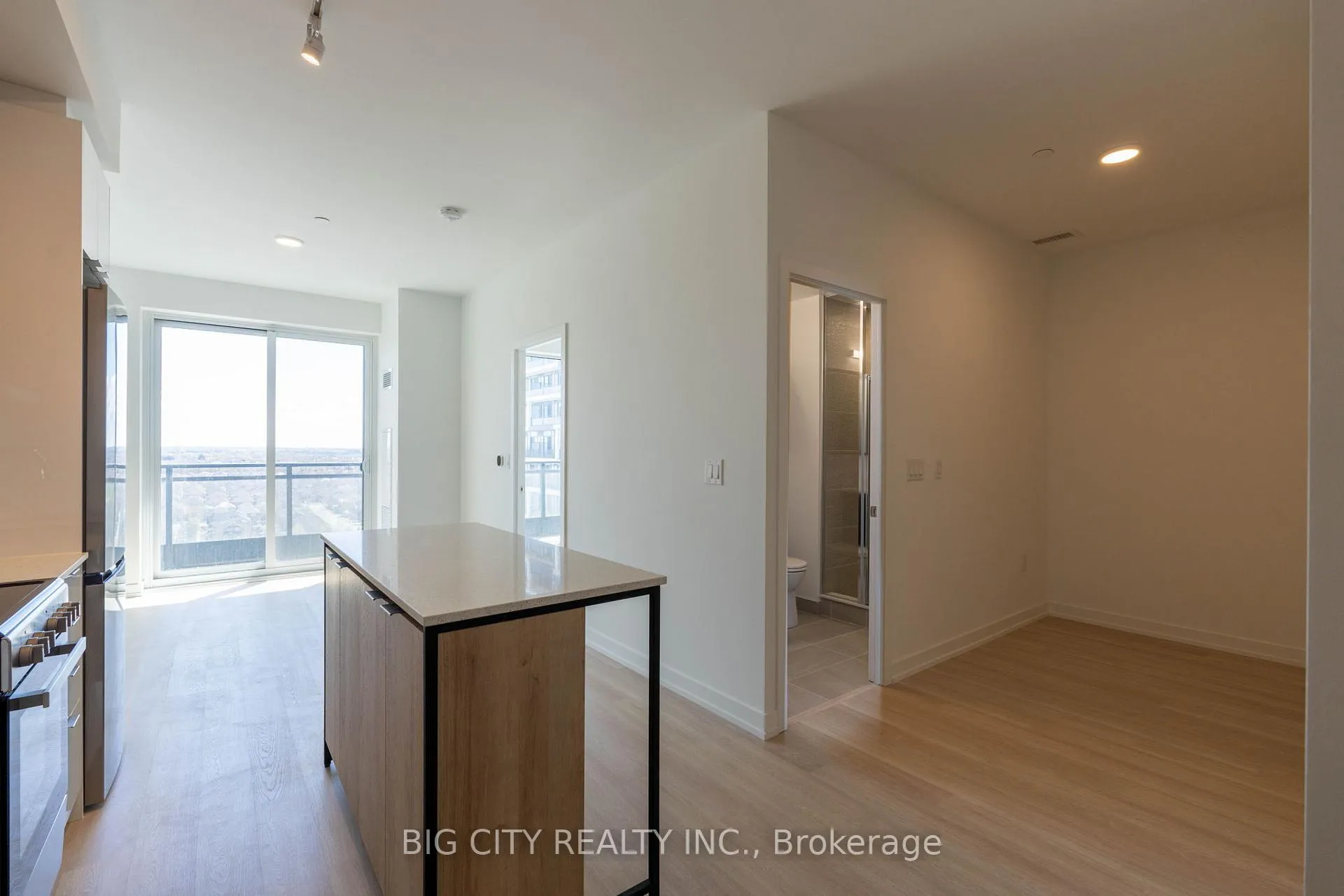 Photo 2 of Unit 1812, 9763 Markham Road, Markham, Greensborough — HOMEH