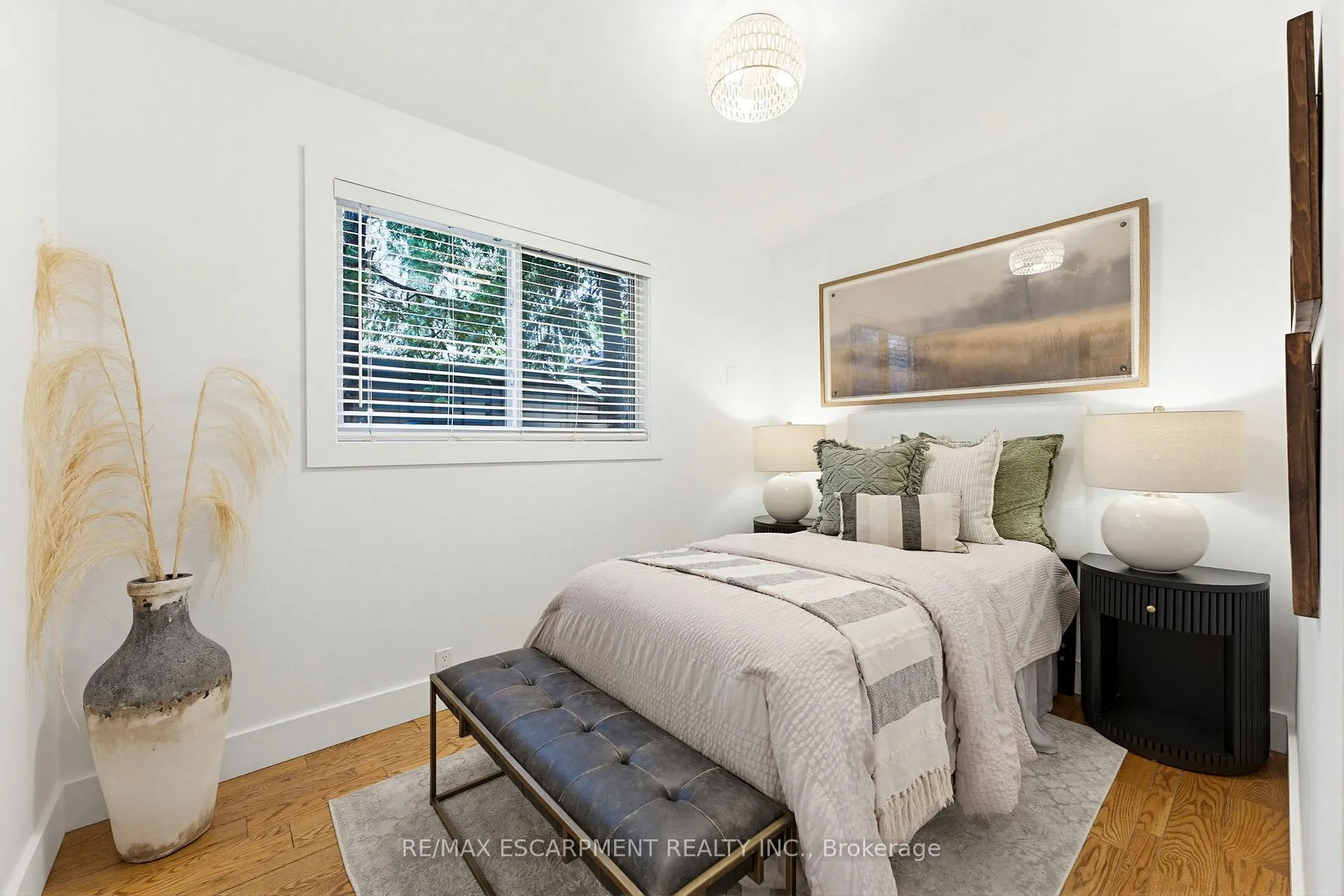 Photo 20 of 236 Parkside Drive, Hamilton, Waterdown — HOMEH