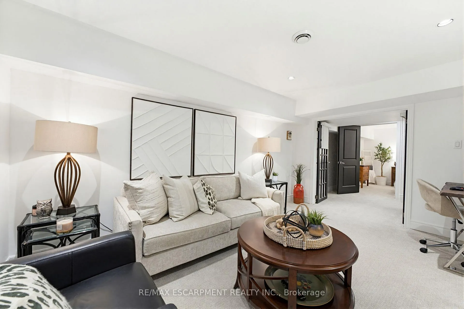 Photo 23 of 236 Parkside Drive, Hamilton, Waterdown — HOMEH