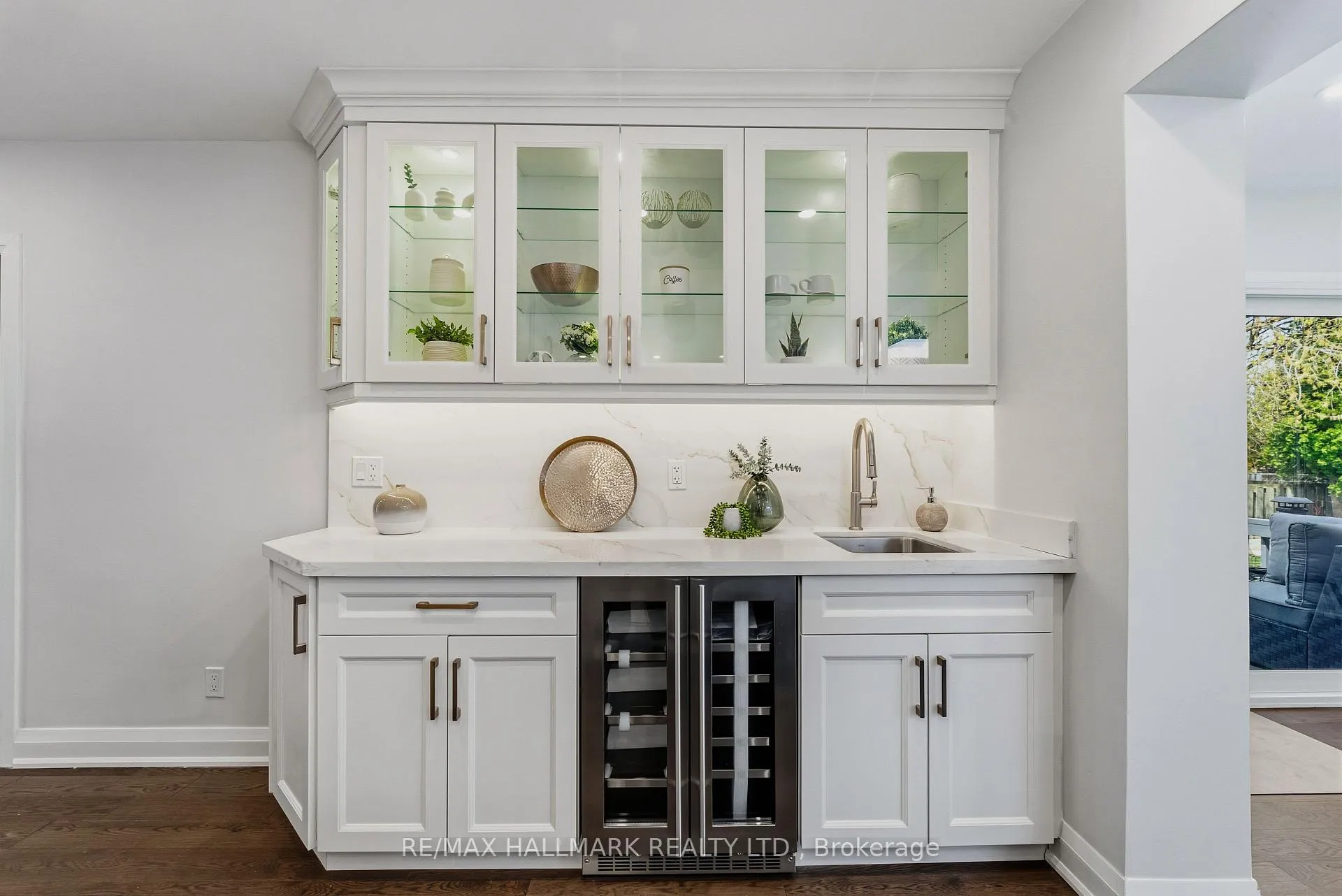 Photo 4 of 359 Jaybell Grove, Scarborough, Rouge — HOMEH