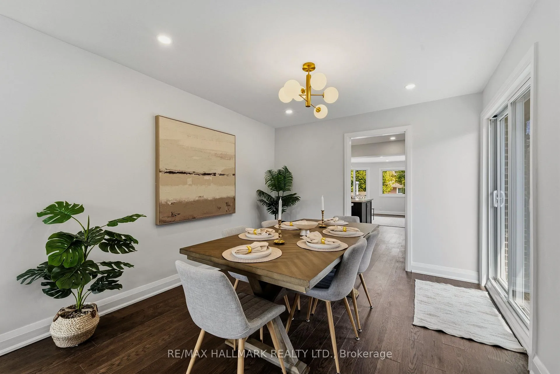 Photo 14 of 359 Jaybell Grove, Scarborough, Rouge — HOMEH