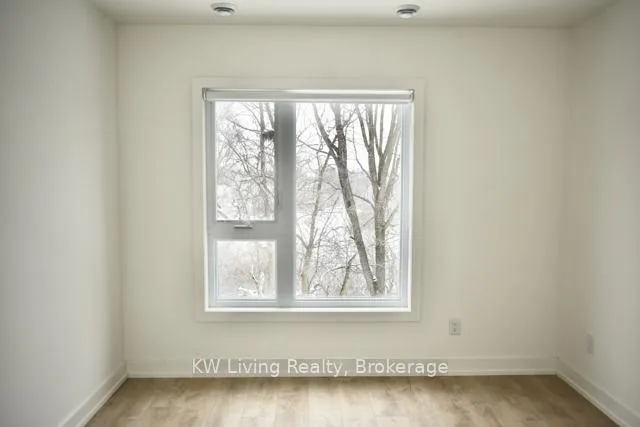 Photo 8 of Unit 206C, 16 Melbourne Avenue, St. Catharines, E. Chester — HOMEH