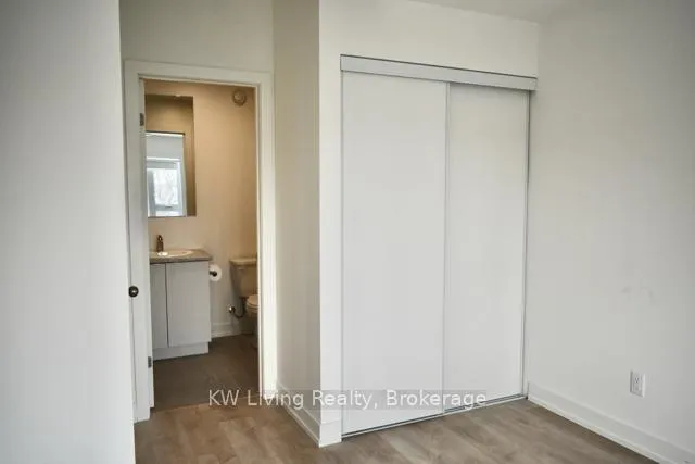 Photo 11 of Unit 206C, 16 Melbourne Avenue, St. Catharines, E. Chester — HOMEH