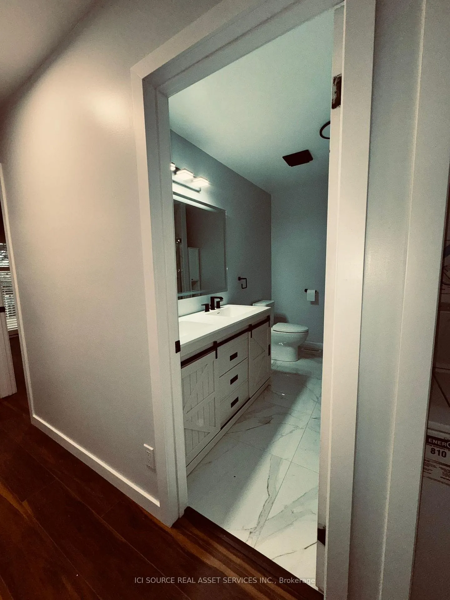 Photo 8 of Unit Upper, 5 Marcon Court, Kitchener — HOMEH