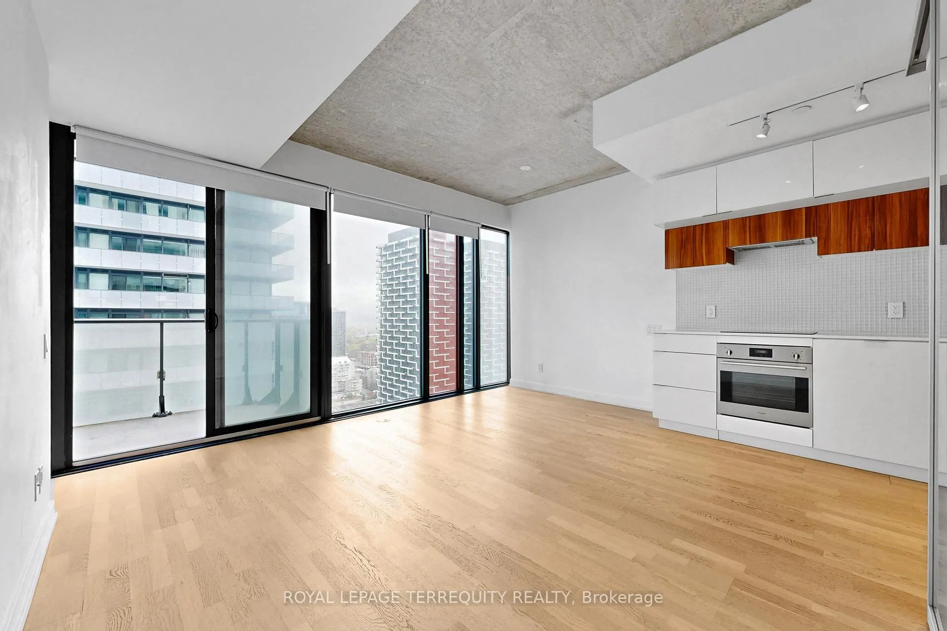 Photo 13 of Unit 2802, 185 Roehampton Avenue, Toronto, Mount Pleasant West — HOMEH