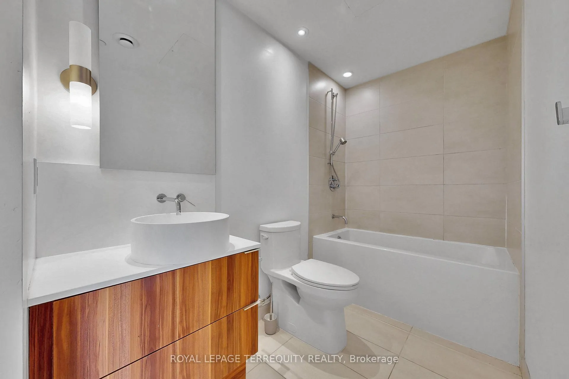 Photo 17 of Unit 2802, 185 Roehampton Avenue, Toronto, Mount Pleasant West — HOMEH