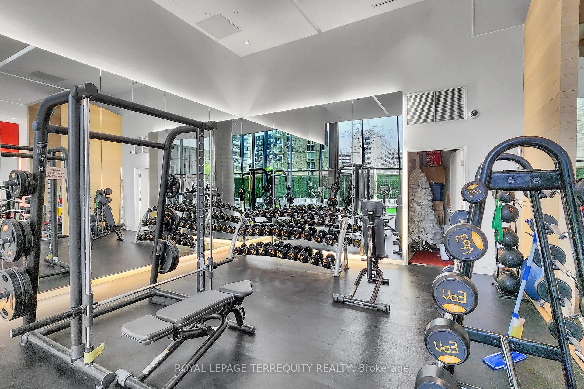 Photo 28 of Unit 2802, 185 Roehampton Avenue, Toronto, Mount Pleasant West — HOMEH