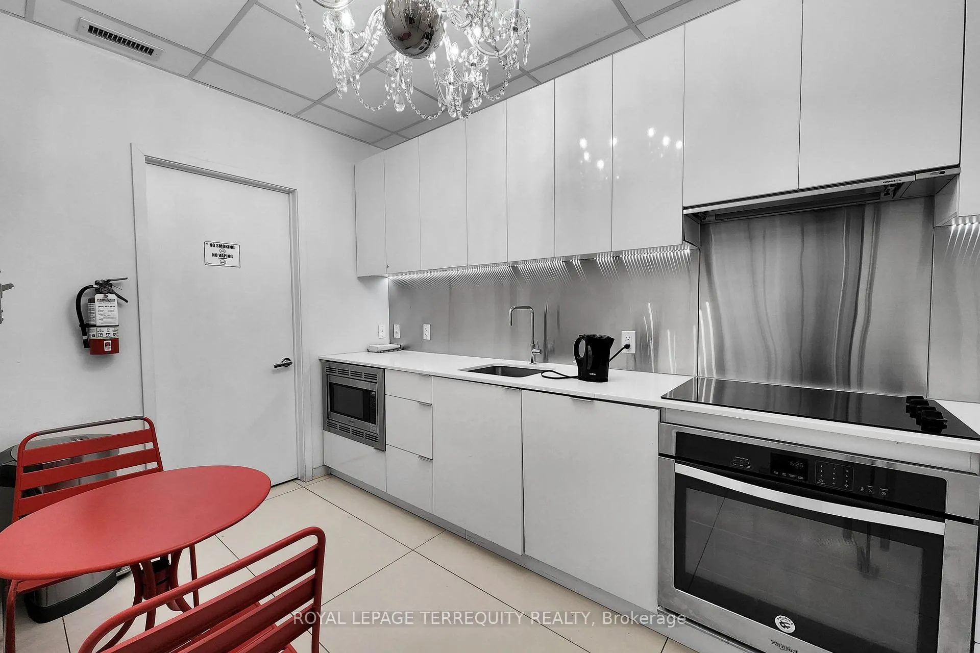 Photo 30 of Unit 2802, 185 Roehampton Avenue, Toronto, Mount Pleasant West — HOMEH