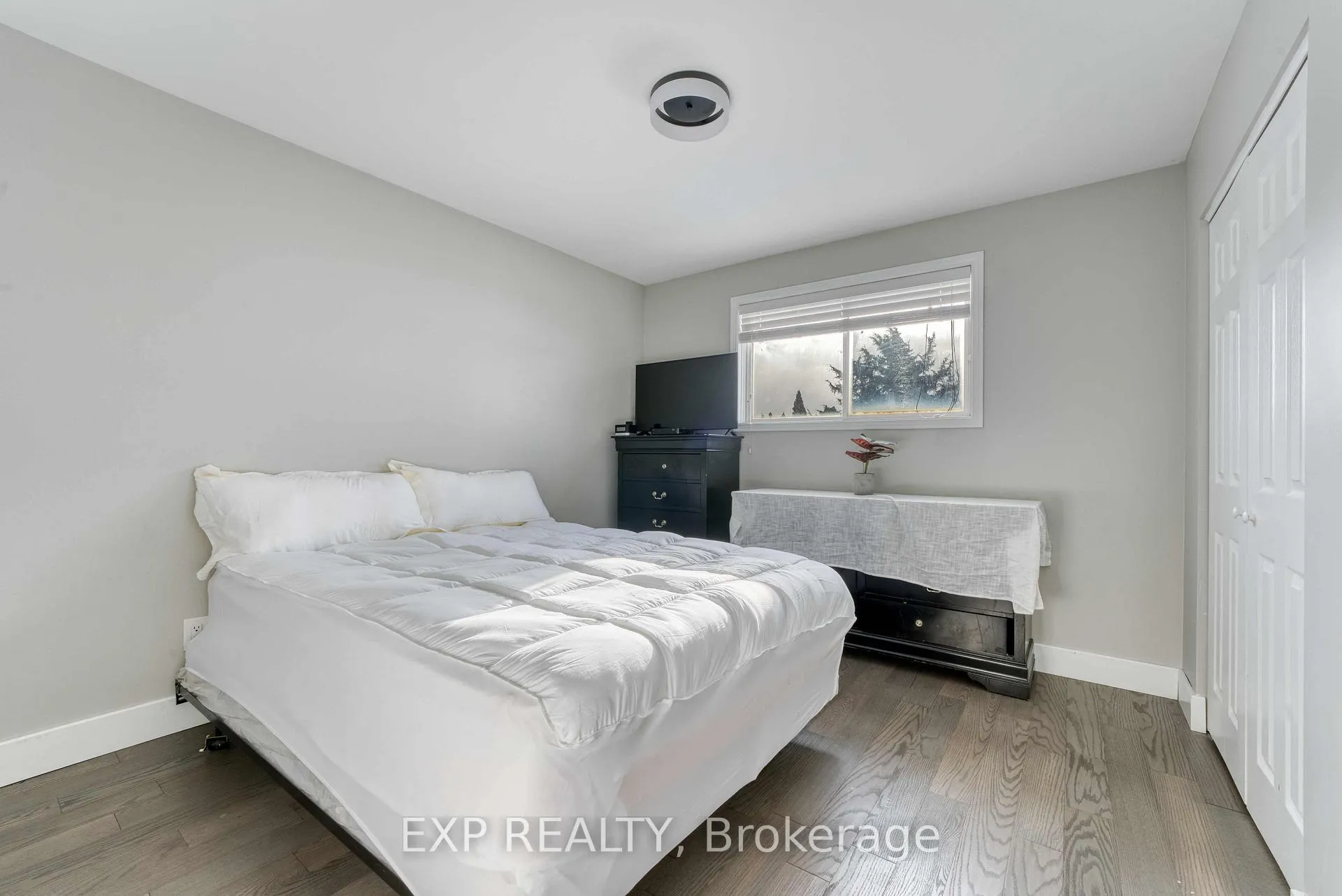 Photo 14 of 2901 Robillard Crescent, Windsor — HOMEH