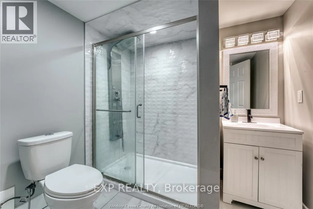 Photo 25 of 2901 Robillard Crescent, Windsor — HOMEH