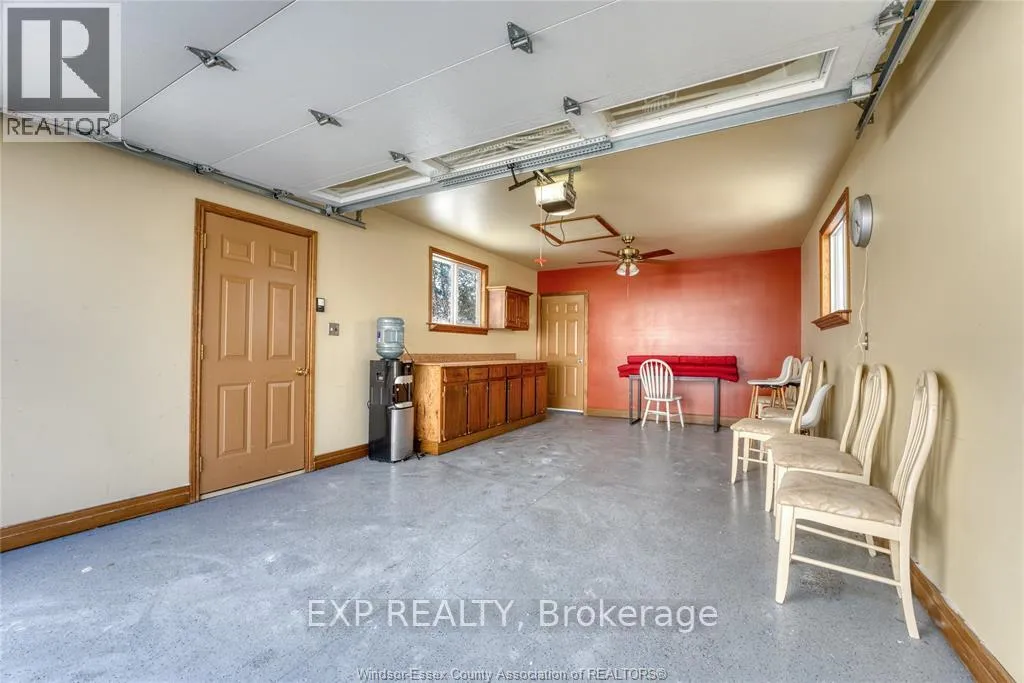 Photo 30 of 2901 Robillard Crescent, Windsor — HOMEH