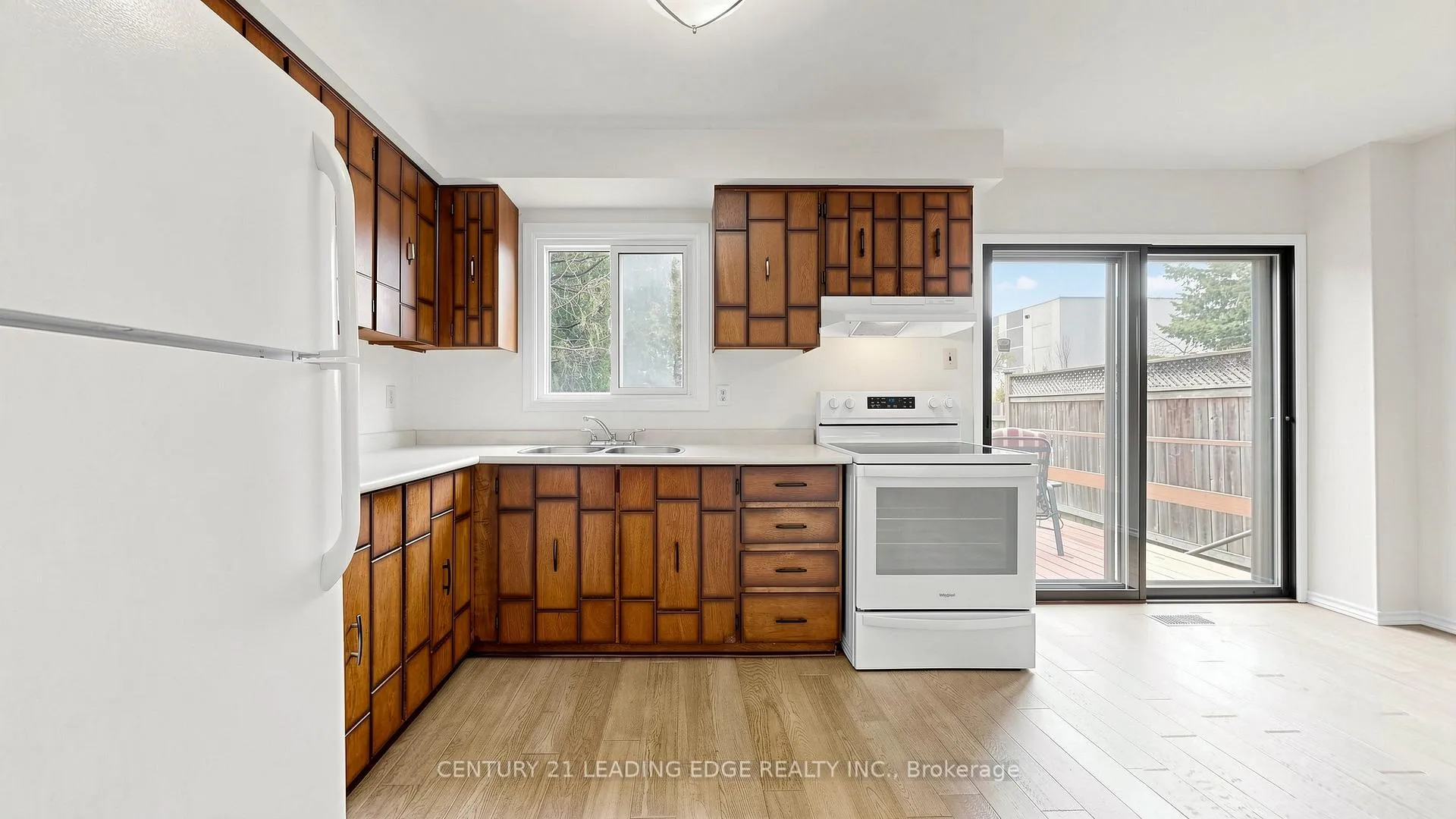 Photo 9 of 80 Upton Crescent, Markham, Milliken Mills West — HOMEH