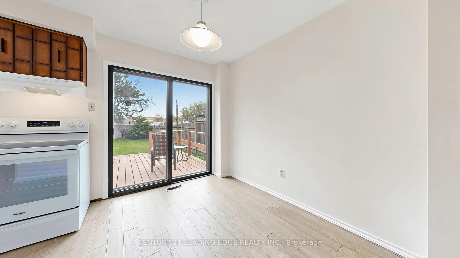 Photo 10 of 80 Upton Crescent, Markham, Milliken Mills West — HOMEH