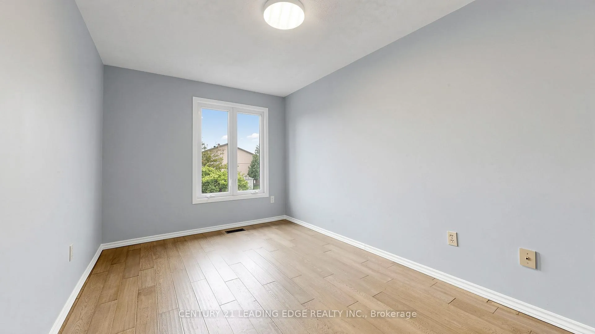 Photo 18 of 80 Upton Crescent, Markham, Milliken Mills West — HOMEH
