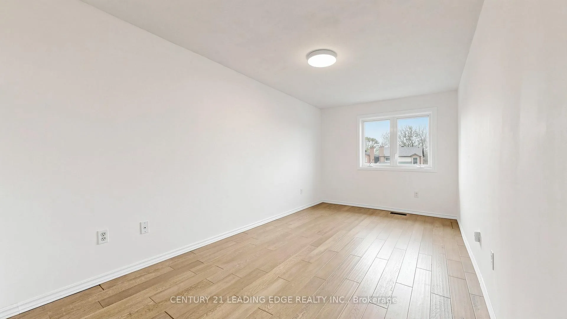 Photo 21 of 80 Upton Crescent, Markham, Milliken Mills West — HOMEH