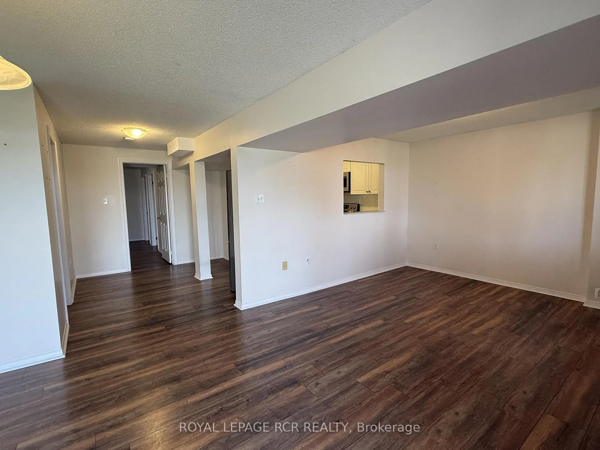 Photo 10 of 60 Sundew Drive, Barrie, Holly — HOMEH