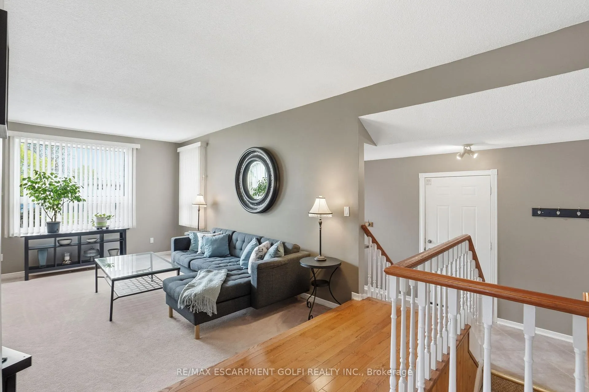 Photo 7 of 3141 Bentworth Drive, Burlington, Palmer — HOMEH