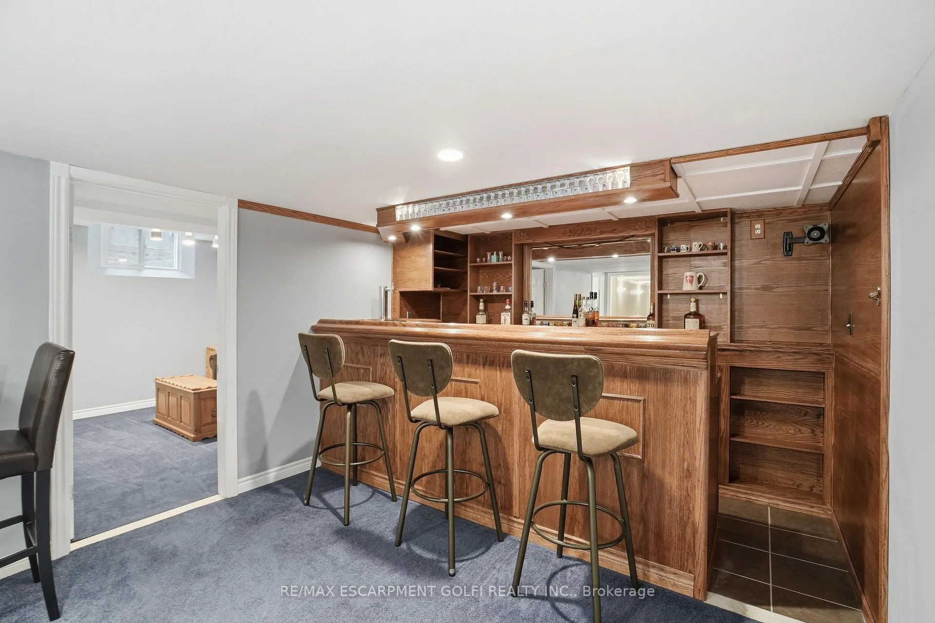 Photo 23 of 3141 Bentworth Drive, Burlington, Palmer — HOMEH