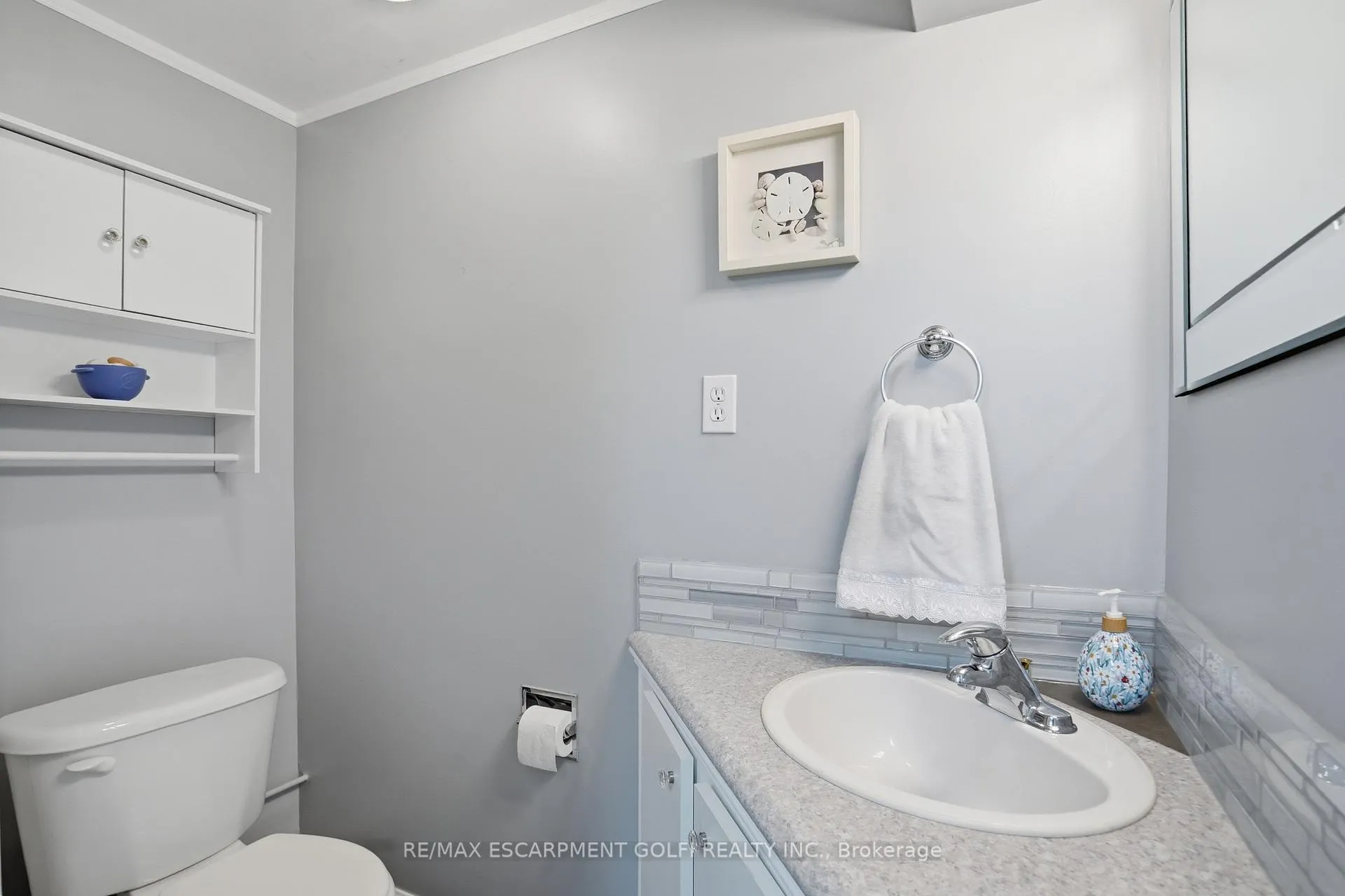 Photo 25 of 3141 Bentworth Drive, Burlington, Palmer — HOMEH