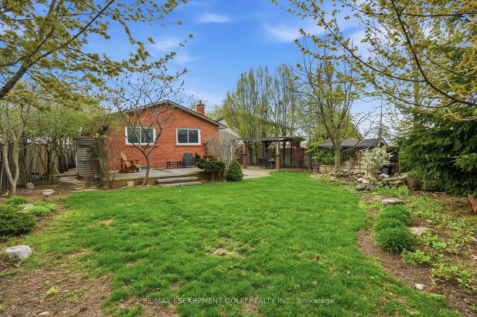 Photo 28 of 3141 Bentworth Drive, Burlington, Palmer — HOMEH
