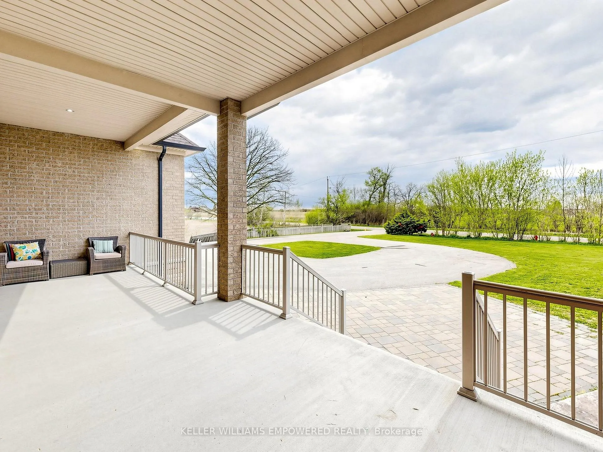 Photo 9 of 10108 Clarkway Drive, Brampton, Highway 427 — HOMEH
