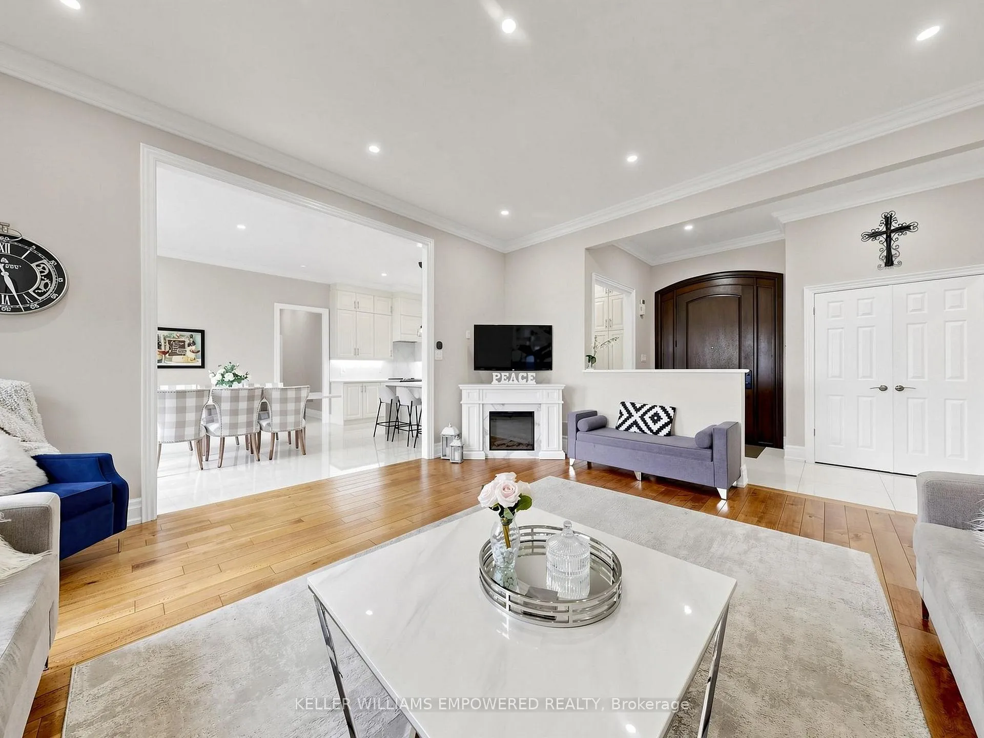 Photo 14 of 10108 Clarkway Drive, Brampton, Highway 427 — HOMEH