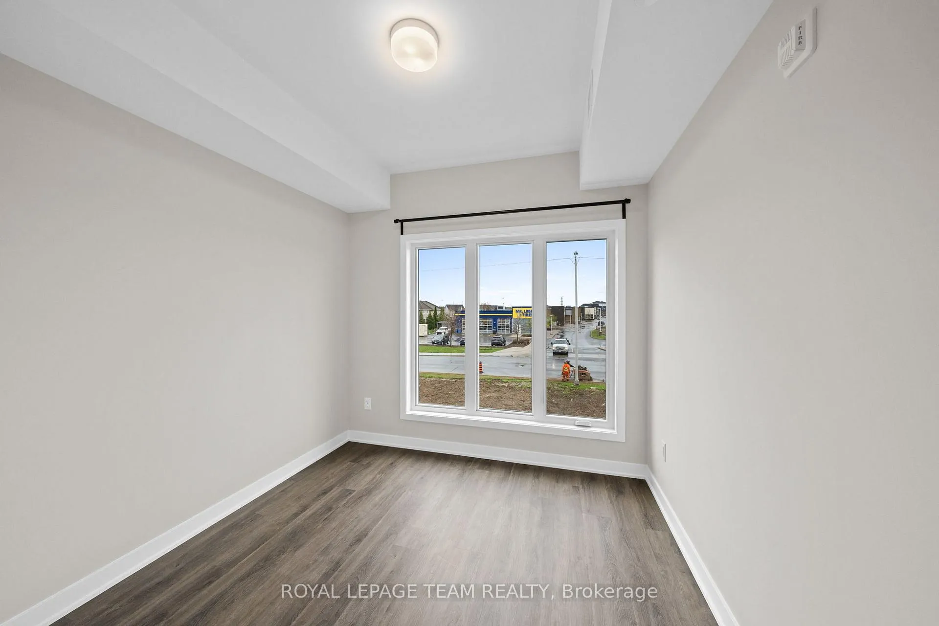 Photo 16 of Unit 203, 3600 Brian Coburn Boulevard, Ottawa, Avalon West — HOMEH