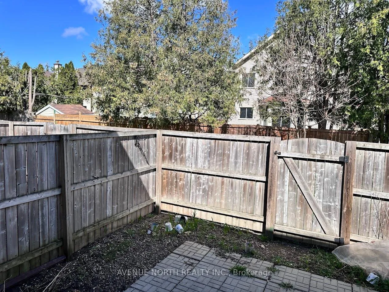 Photo 2 of Unit 25, 1460 Foxwell Street, Ottawa, Pineview — HOMEH