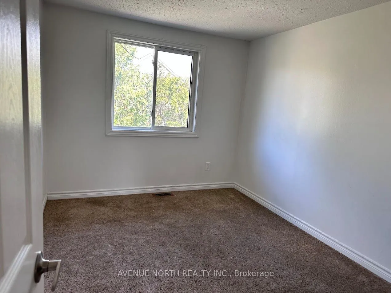 Photo 7 of Unit 25, 1460 Foxwell Street, Ottawa, Pineview — HOMEH