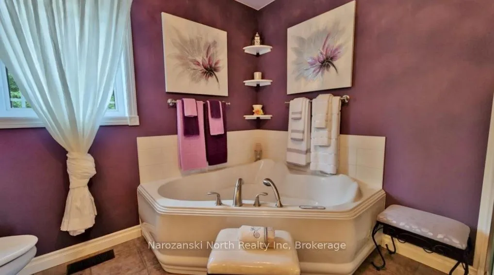 Photo 16 of 148 607 Highway, French River — HOMEH