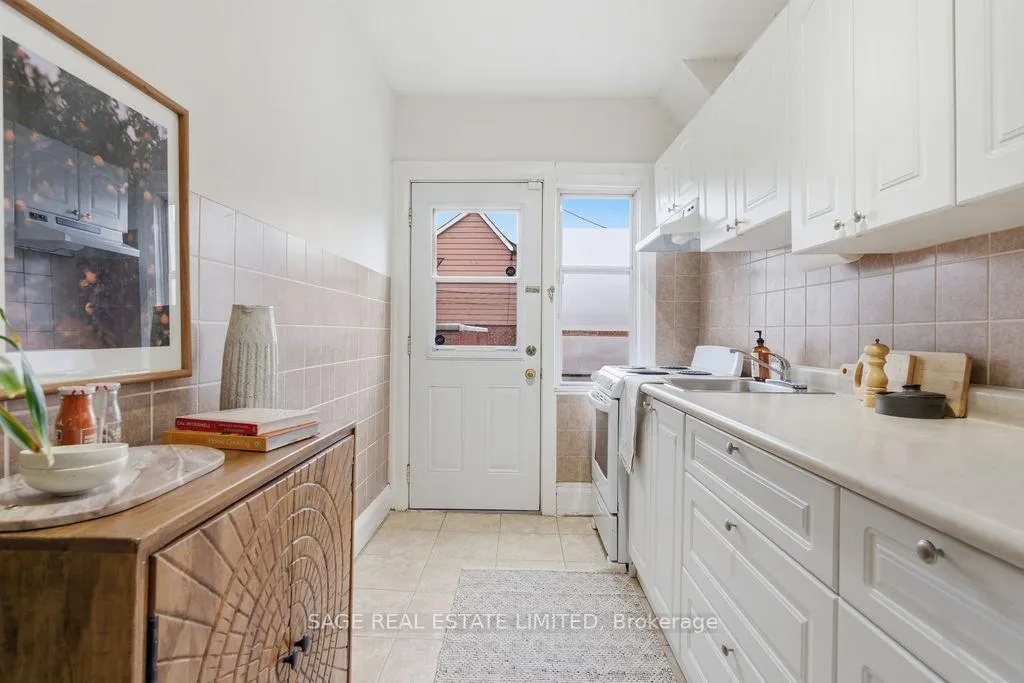 Photo 12 of 96 Silverthorn Avenue, Toronto, Weston-Pellam Park — HOMEH