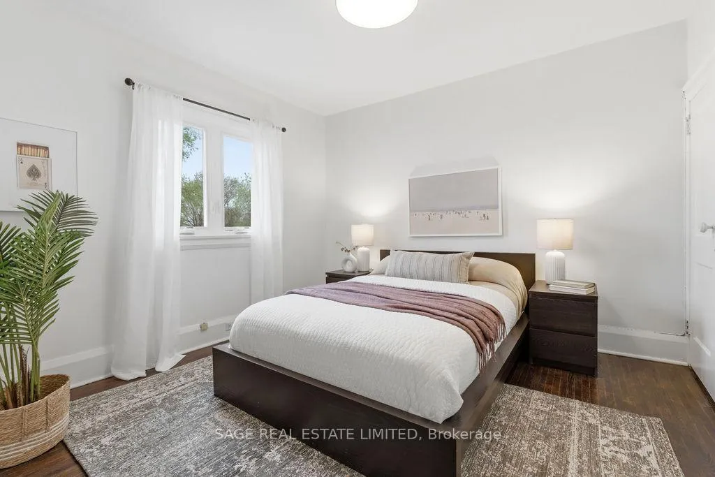 Photo 19 of 96 Silverthorn Avenue, Toronto, Weston-Pellam Park — HOMEH