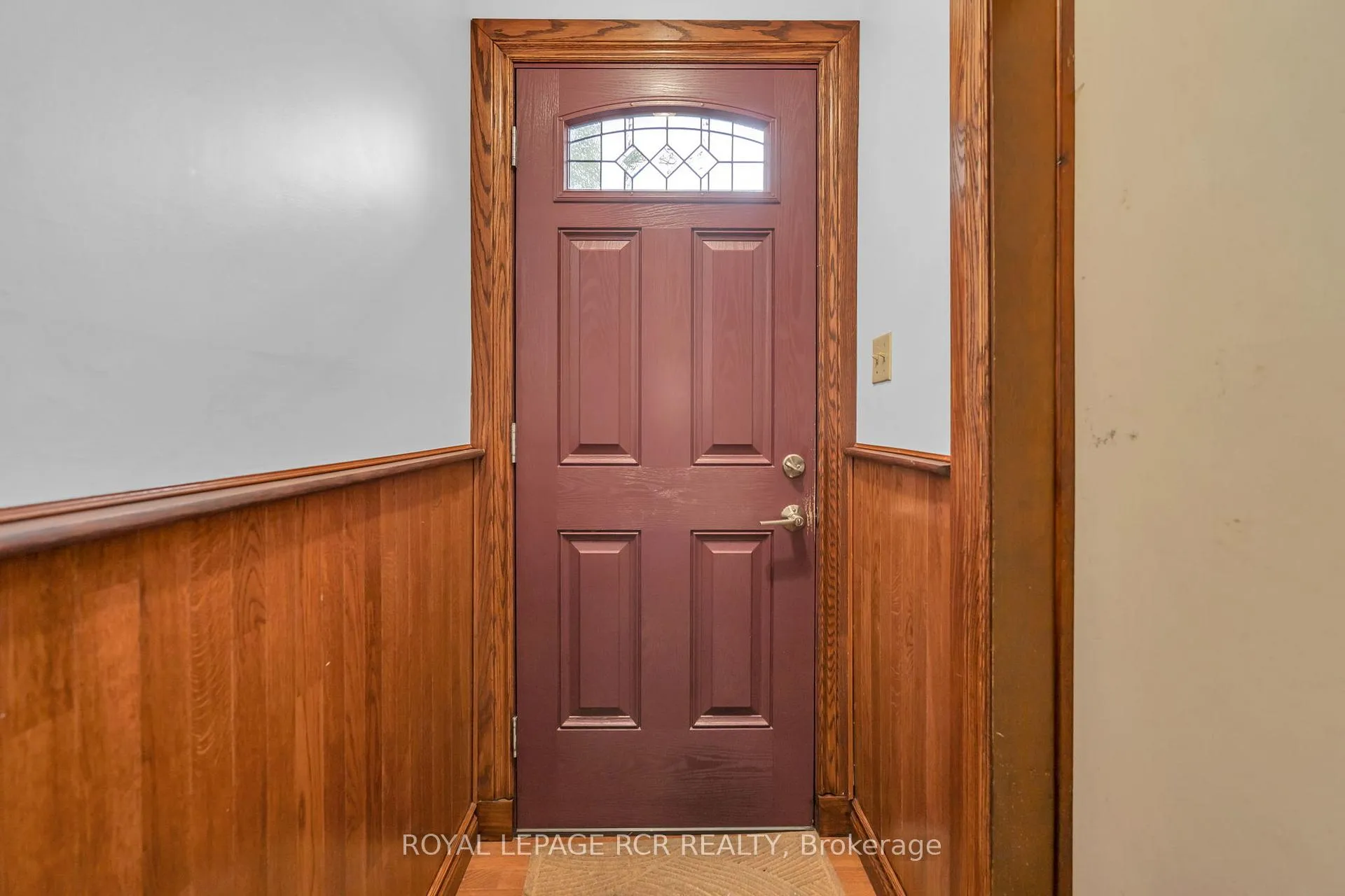 Photo 6 of Unit A, 126 Nelson Street, New Tecumseth, Alliston — HOMEH