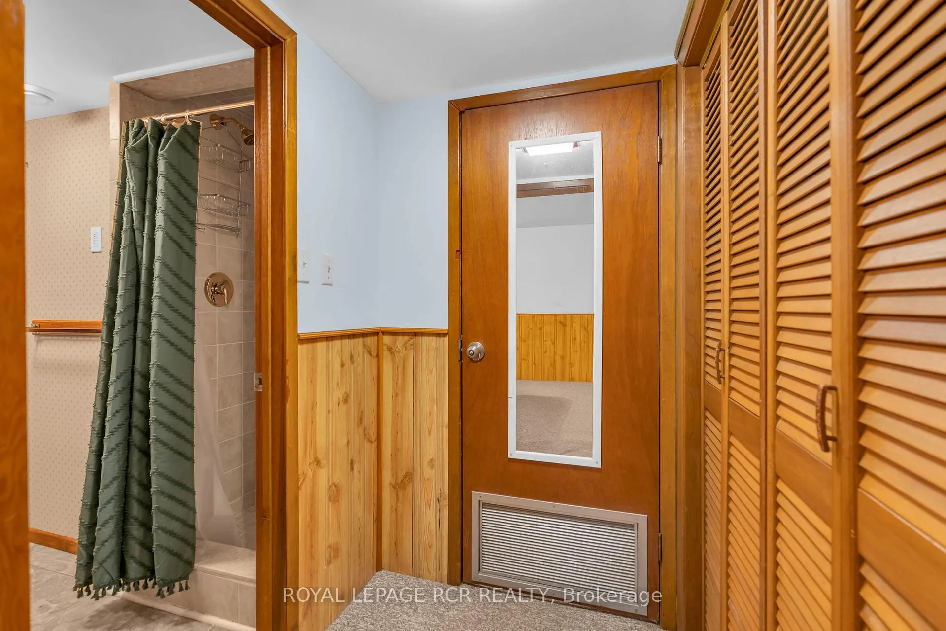 Photo 14 of Unit A, 126 Nelson Street, New Tecumseth, Alliston — HOMEH