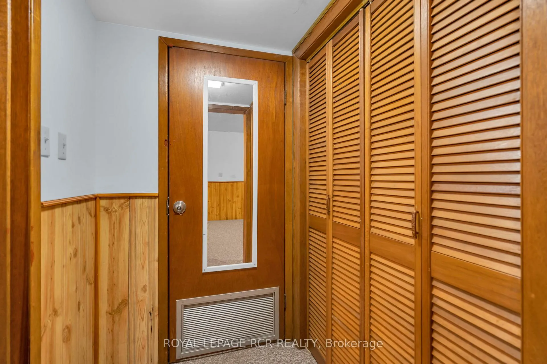Photo 15 of Unit A, 126 Nelson Street, New Tecumseth, Alliston — HOMEH