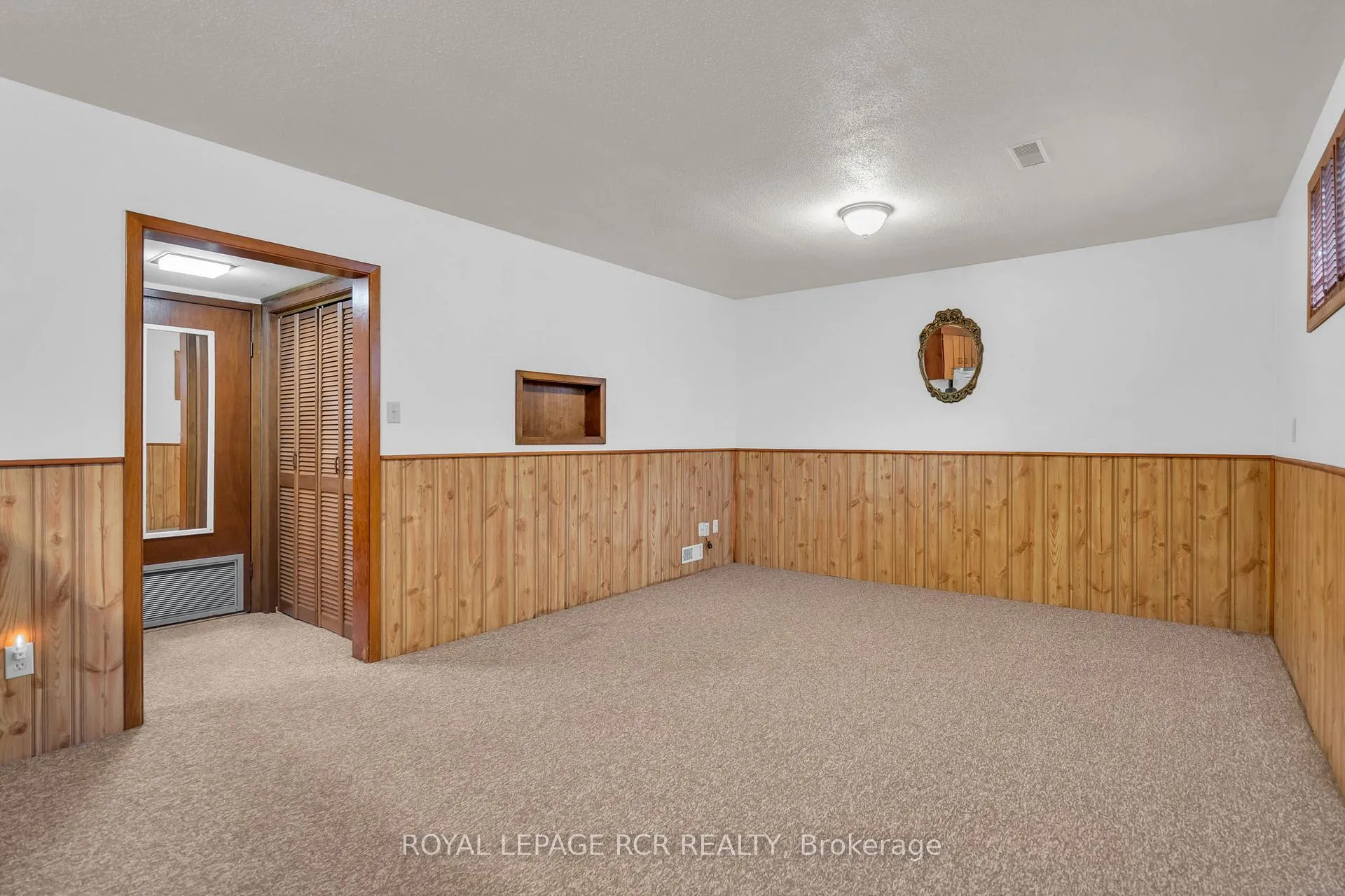 Photo 20 of Unit A, 126 Nelson Street, New Tecumseth, Alliston — HOMEH