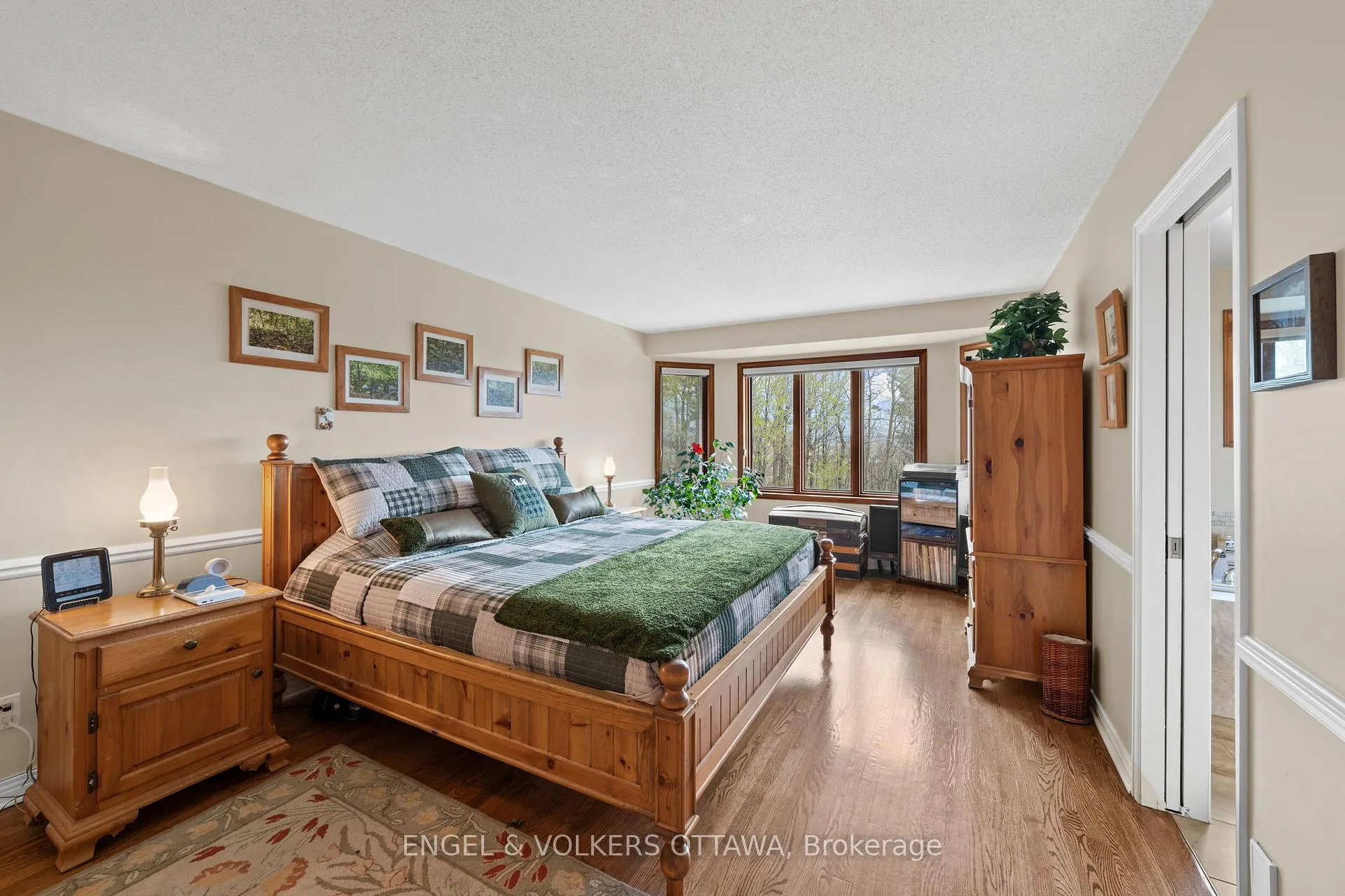 Photo 21 of 1345 De Papillon Place, Ottawa, Fallingbrook/Ridgemount — HOMEH