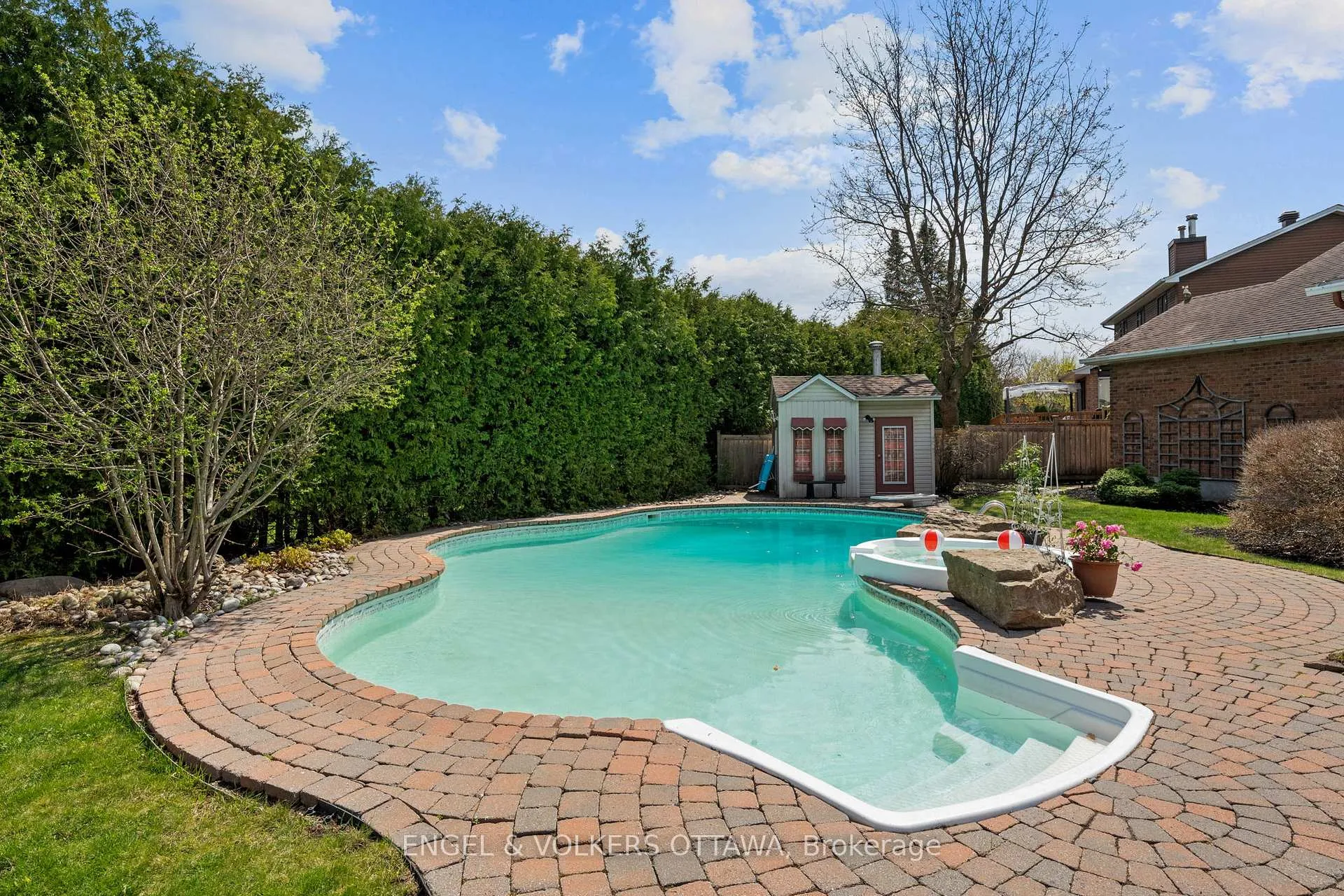 Photo 40 of 1345 De Papillon Place, Ottawa, Fallingbrook/Ridgemount — HOMEH