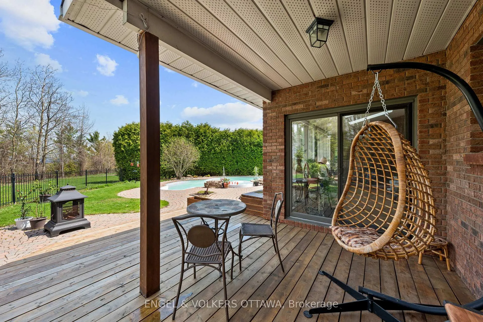 Photo 42 of 1345 De Papillon Place, Ottawa, Fallingbrook/Ridgemount — HOMEH