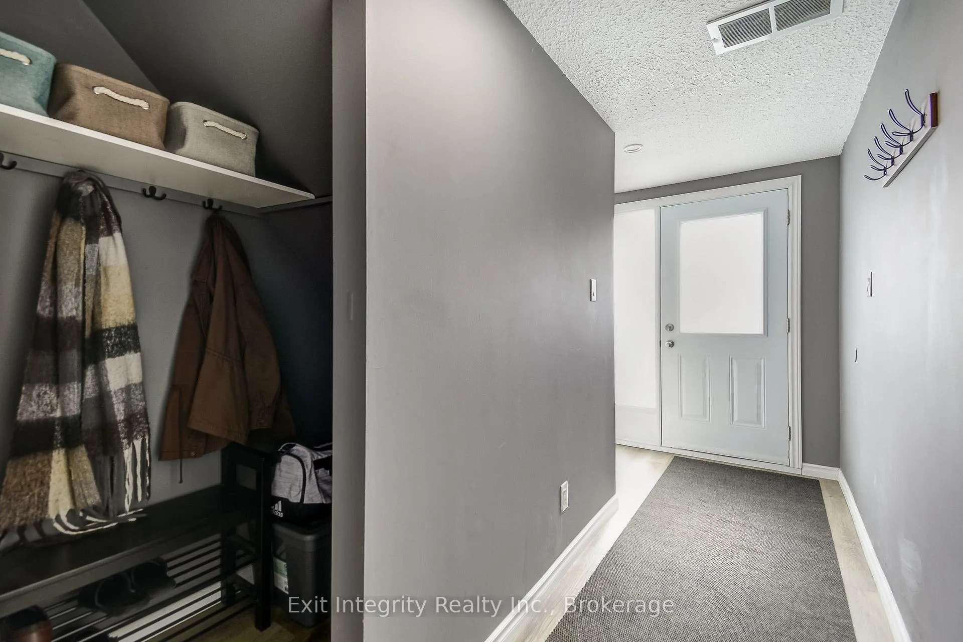 Photo 6 of 135 (18) Chalmers Street S, Cambridge, Christopher-Champlain — HOMEH