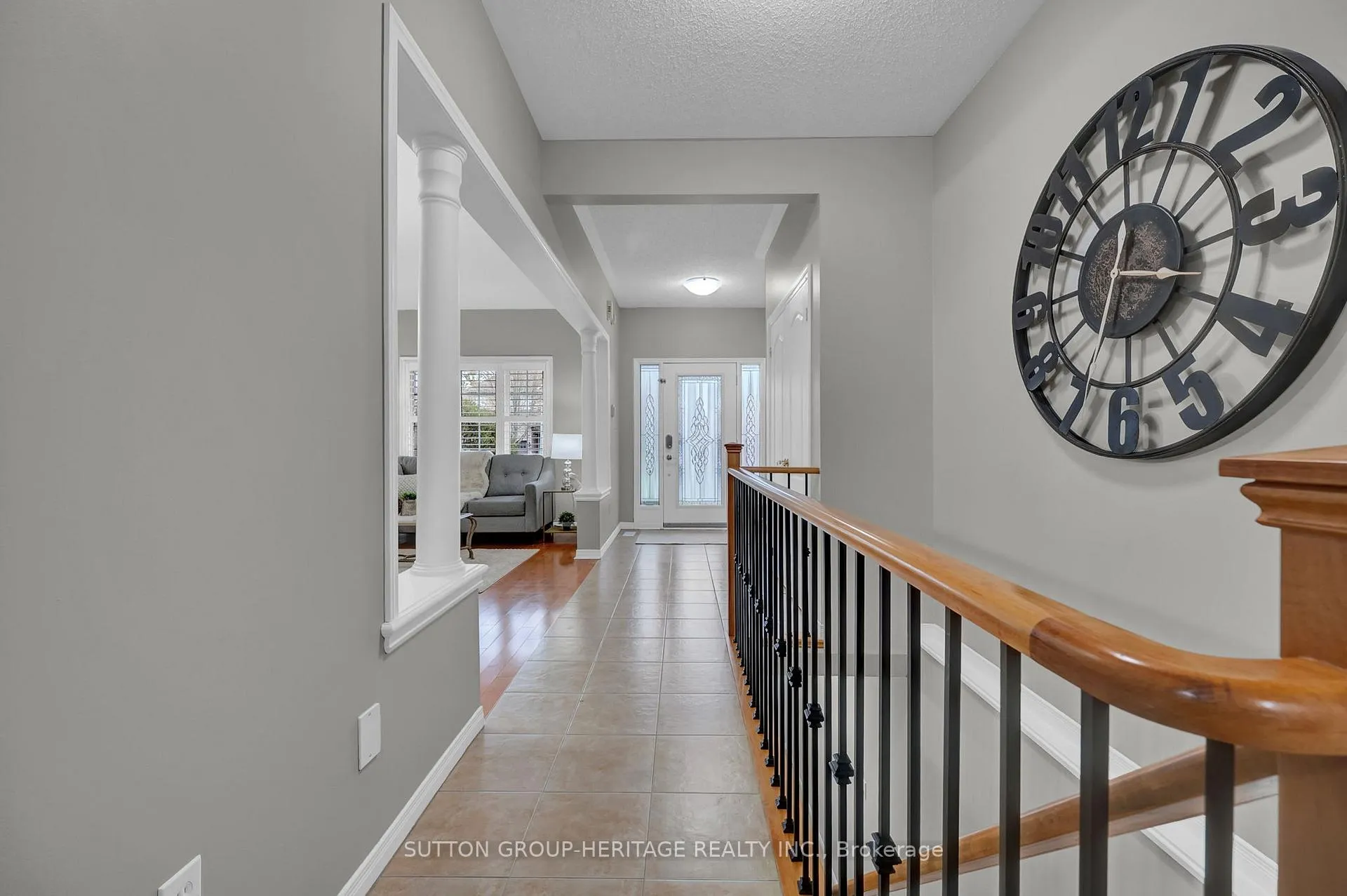Photo 5 of 951 Barbados Street, Oshawa, Northglen — HOMEH