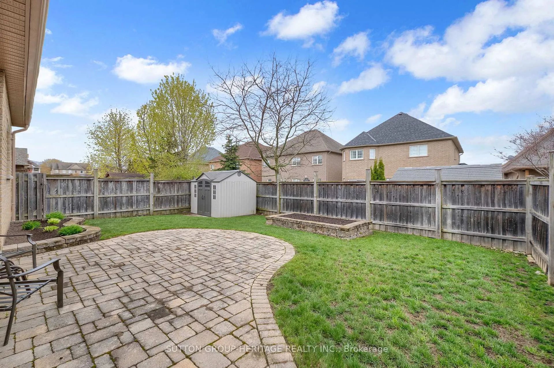Photo 38 of 951 Barbados Street, Oshawa, Northglen — HOMEH