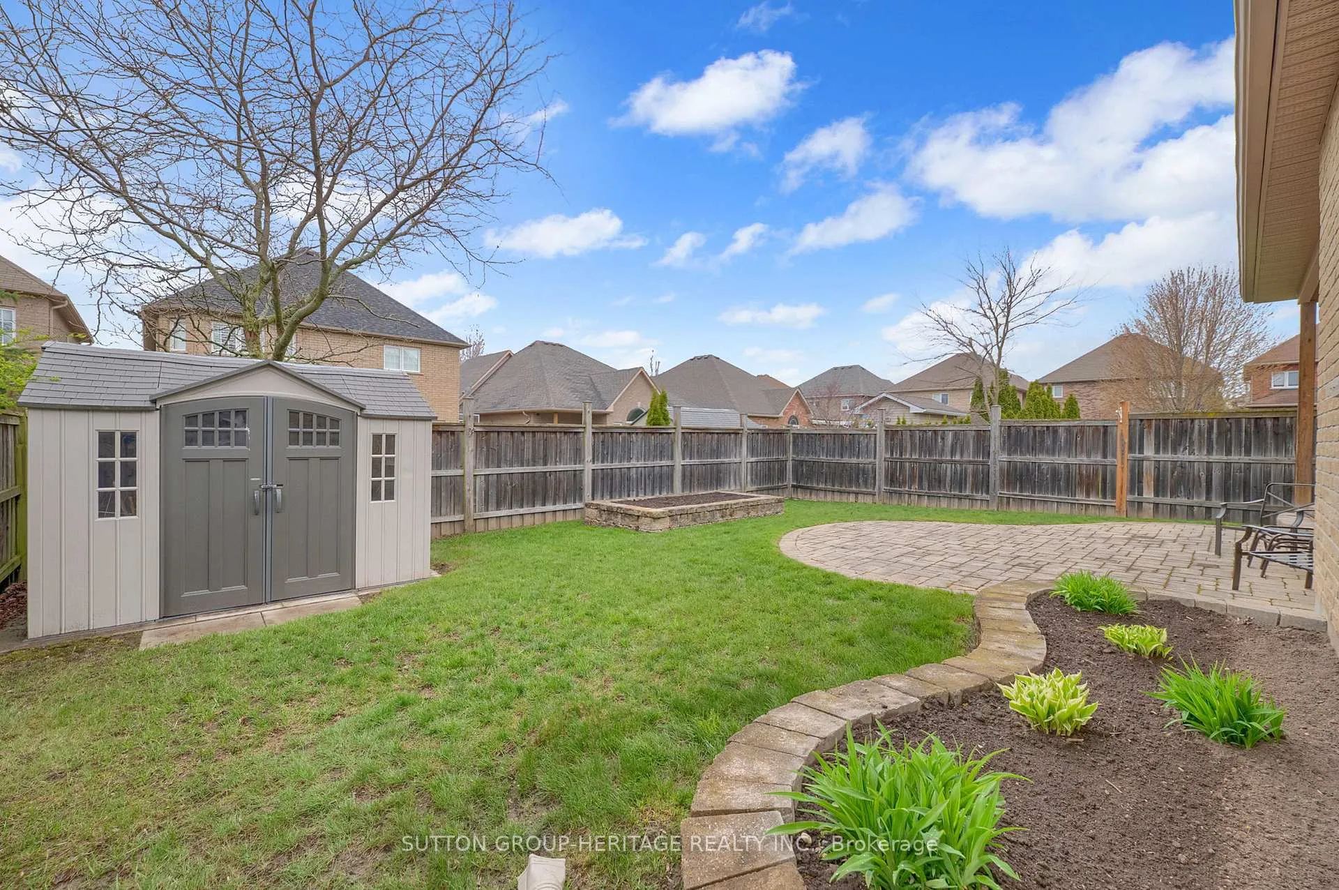Photo 39 of 951 Barbados Street, Oshawa, Northglen — HOMEH