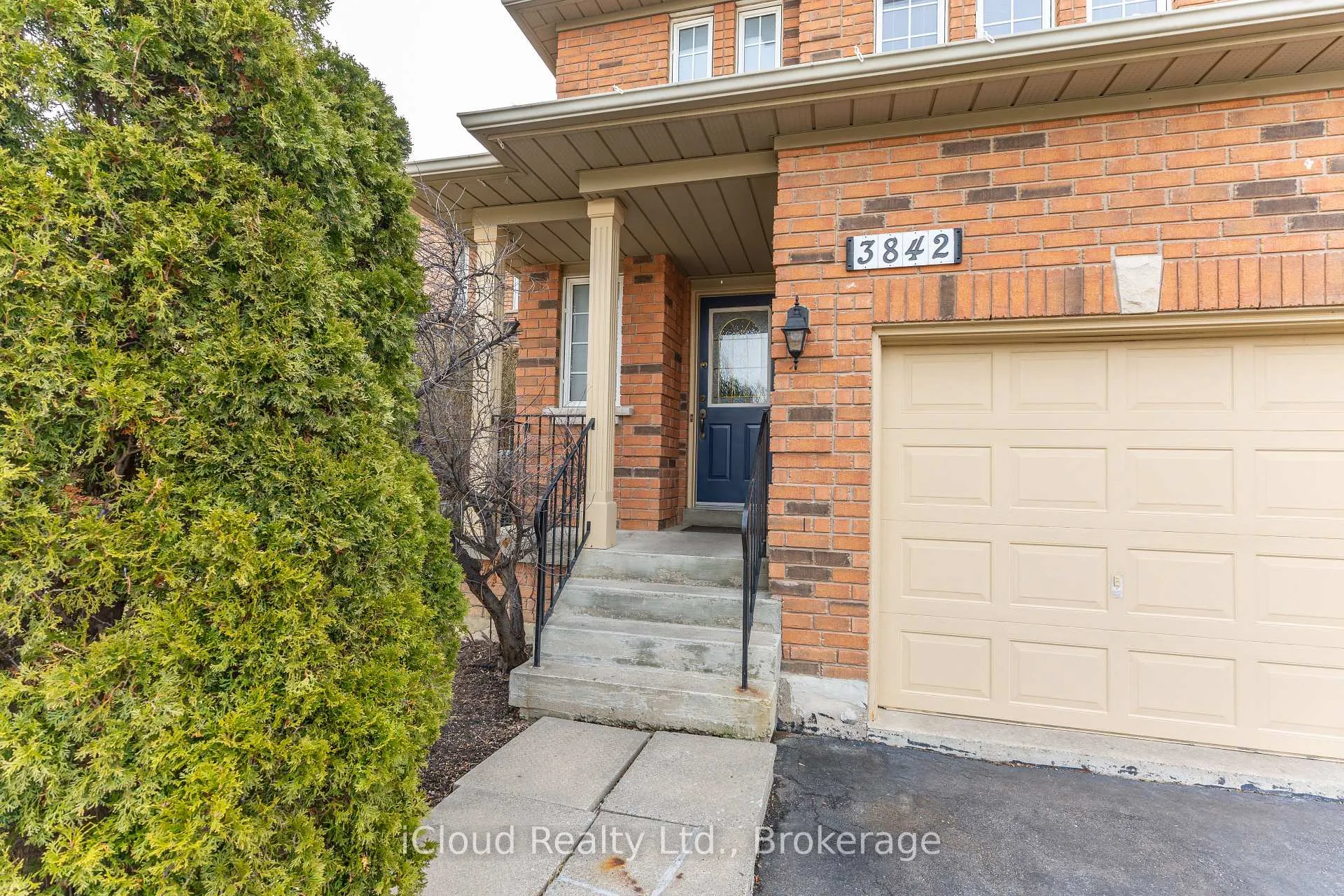 Photo 3 of 3842 Ridgepoint Way, Mississauga, Lisgar — HOMEH