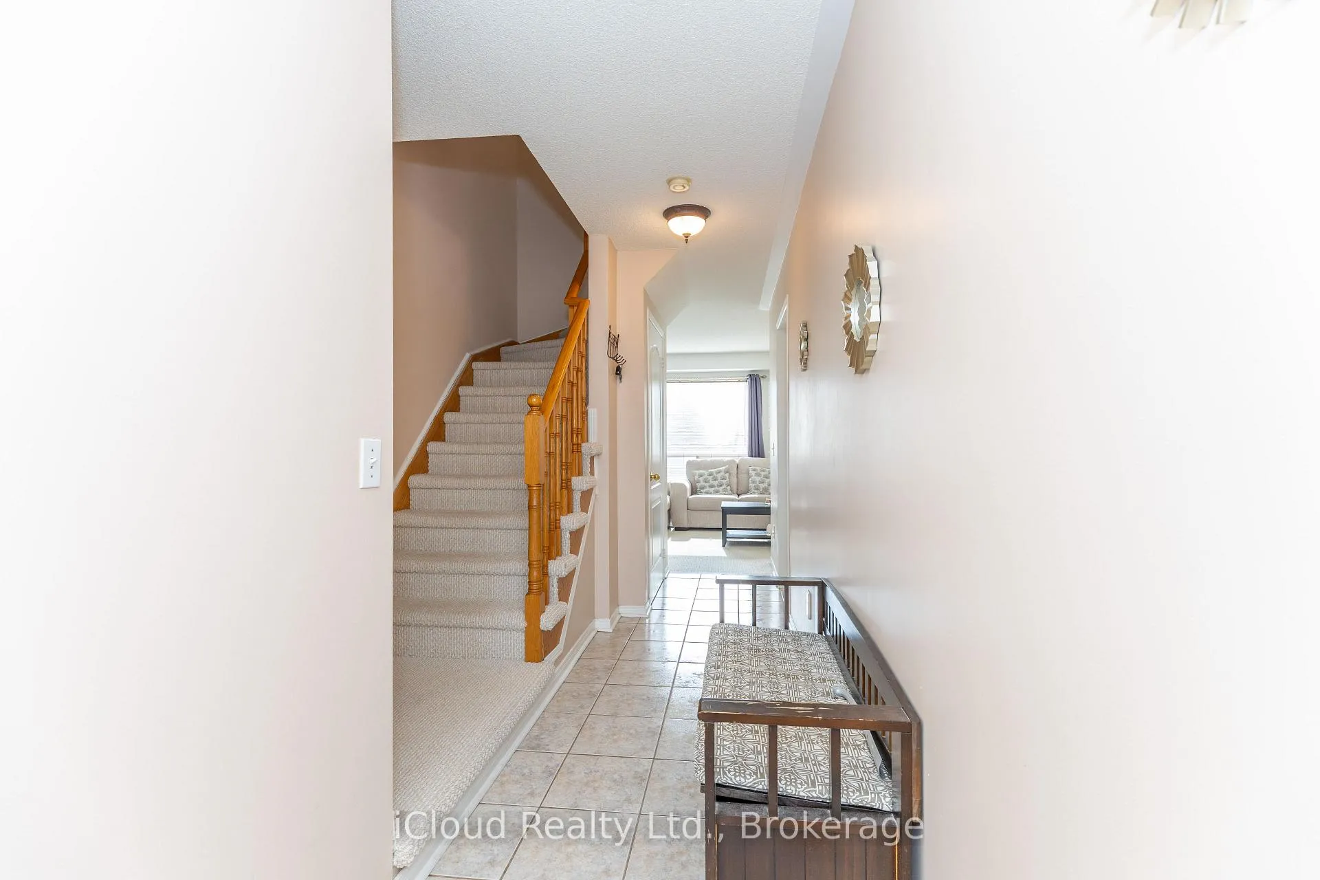 Photo 6 of 3842 Ridgepoint Way, Mississauga, Lisgar — HOMEH