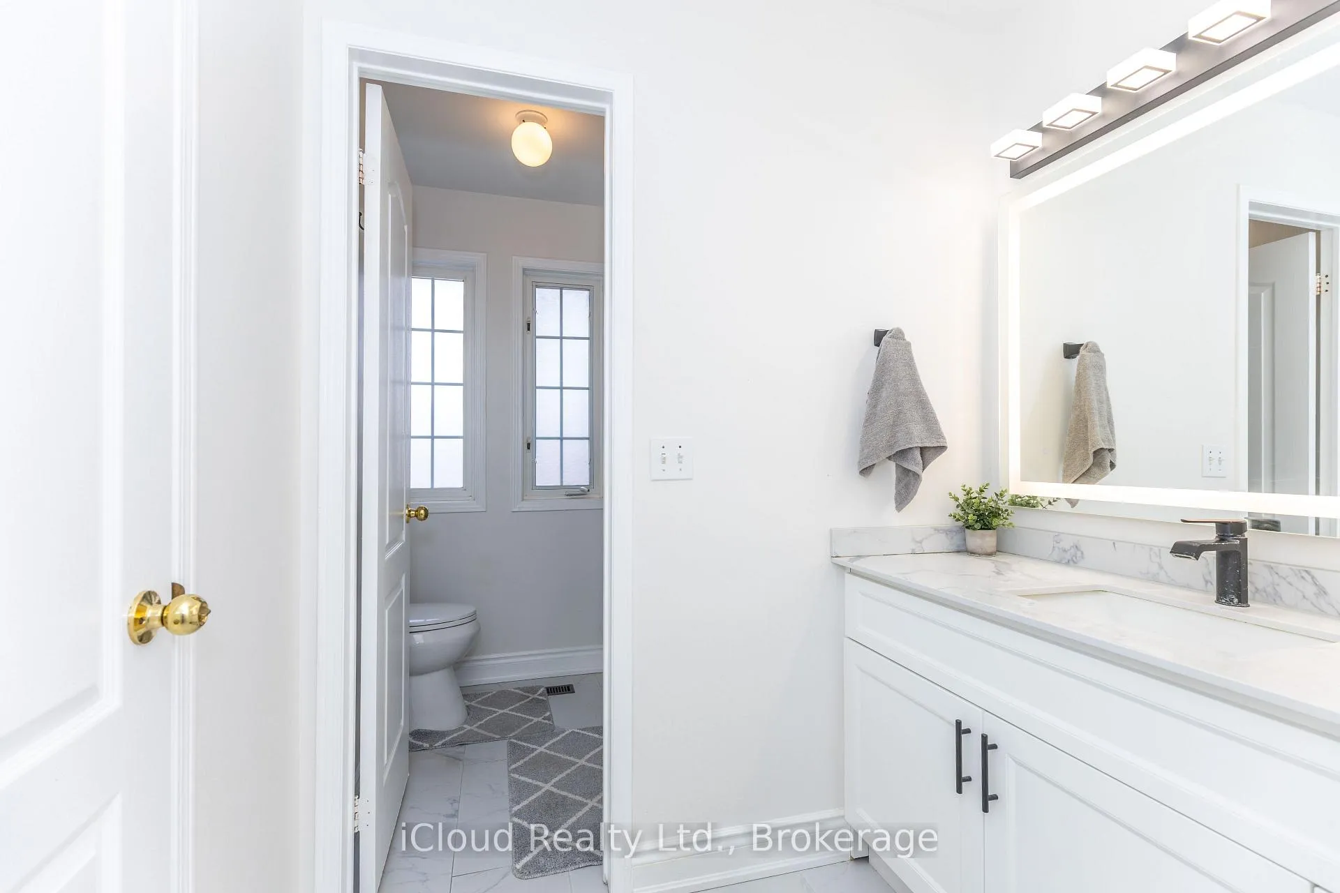 Photo 26 of 3842 Ridgepoint Way, Mississauga, Lisgar — HOMEH