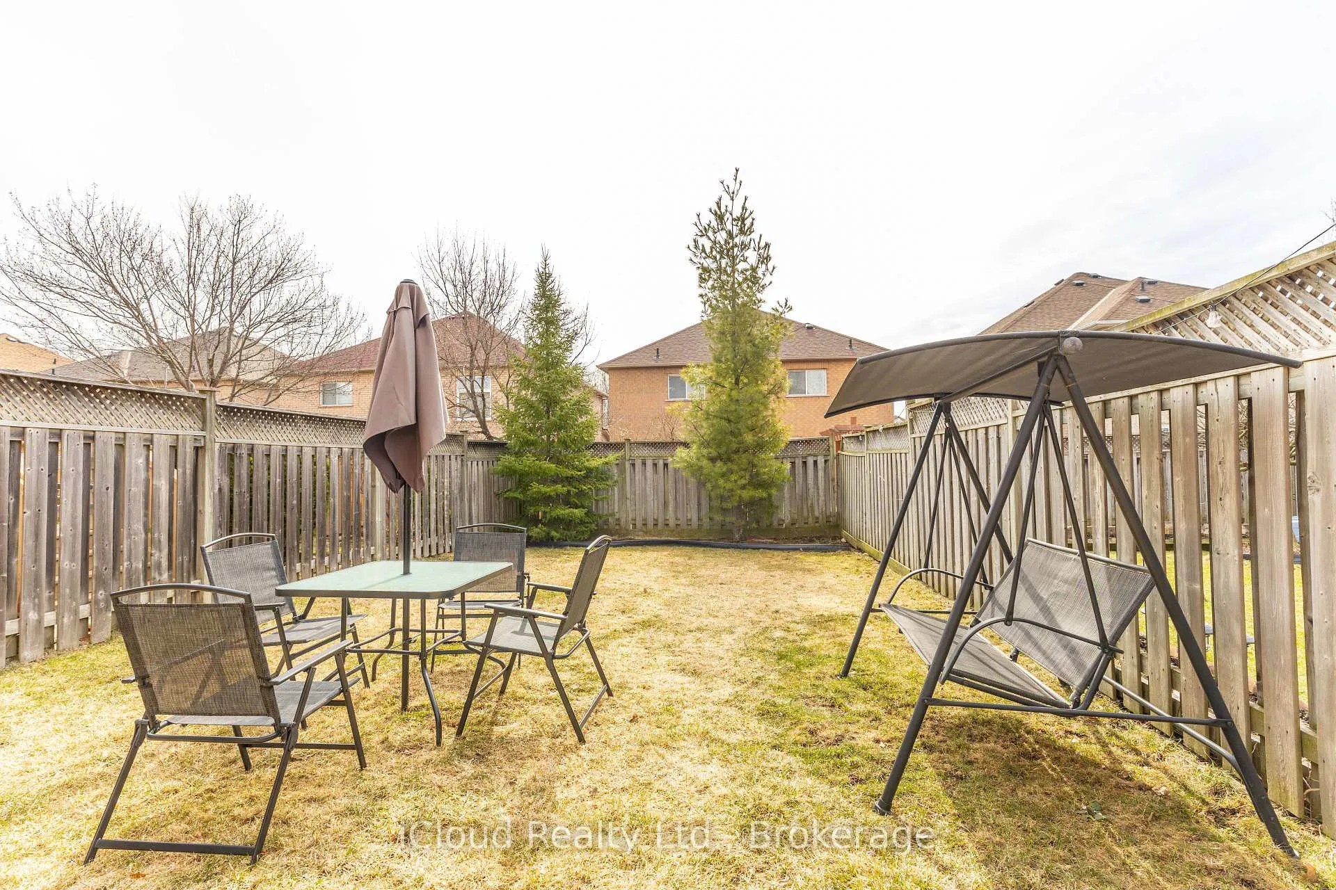 Photo 45 of 3842 Ridgepoint Way, Mississauga, Lisgar — HOMEH